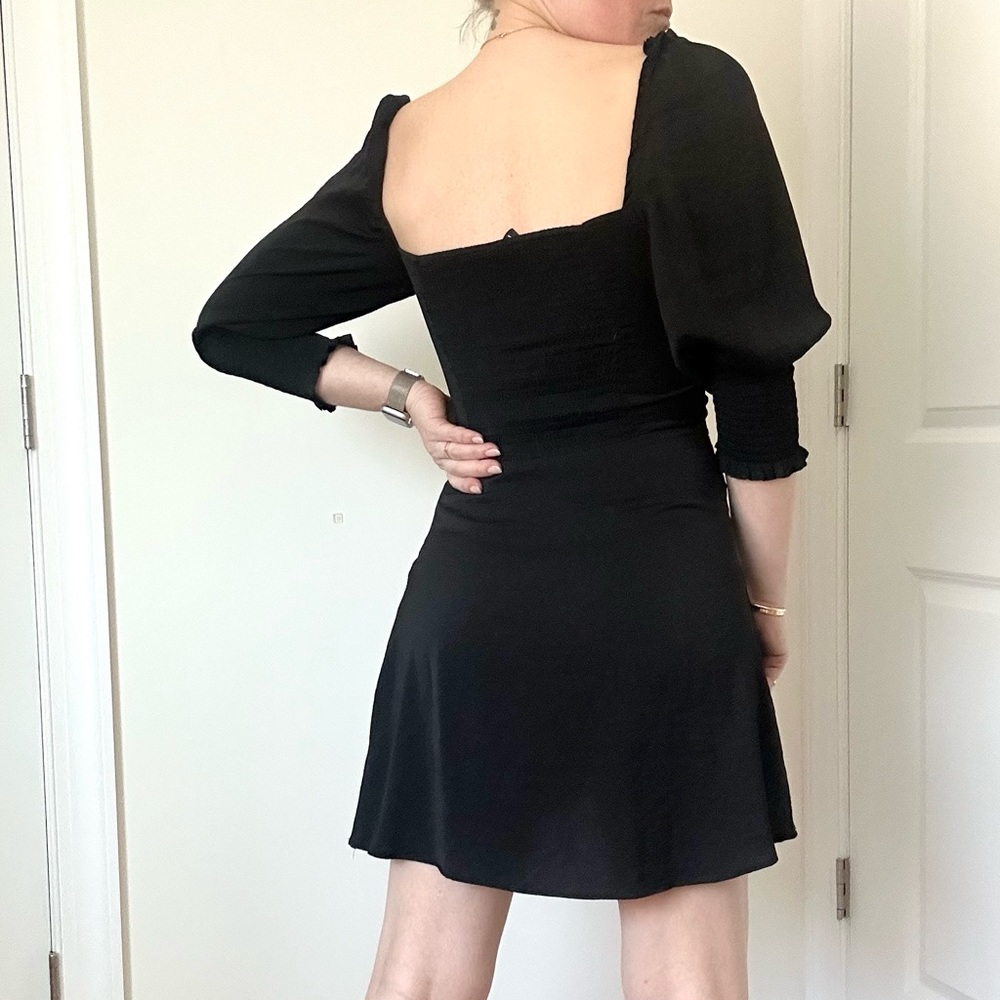 Sweetheart Neck Mini Black Dress - Picture 5 of 10